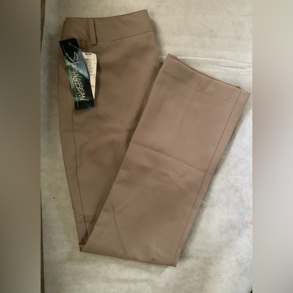 Stringbean Women's Classic Tan Straight Leg Pants Size 7 NWT